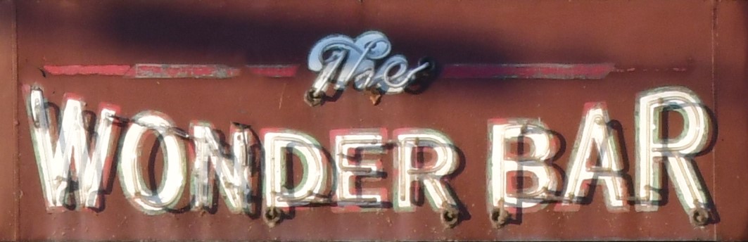 Wonder Bar